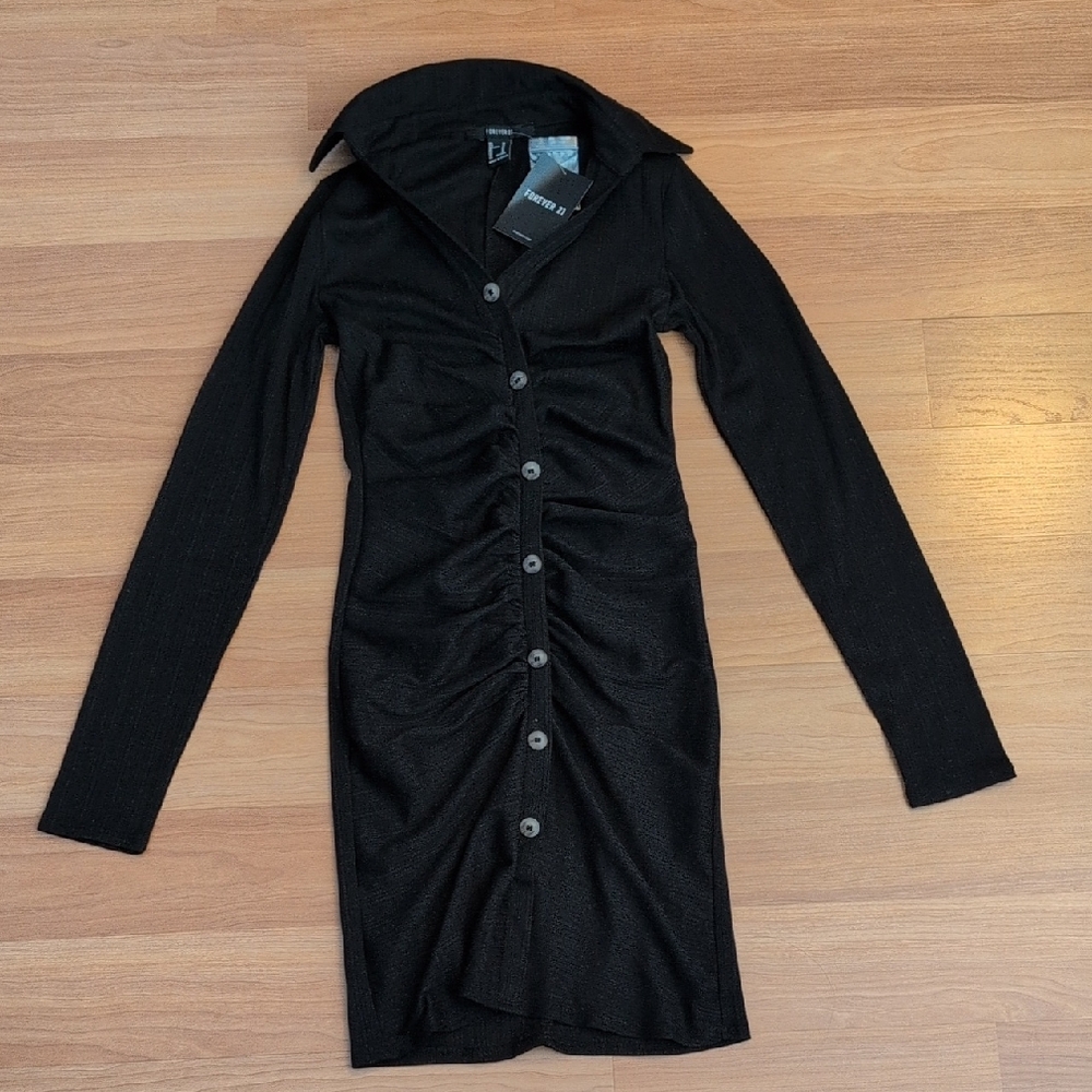 NWT Forever 21 Fitted Black Button-Front Dress with Collar